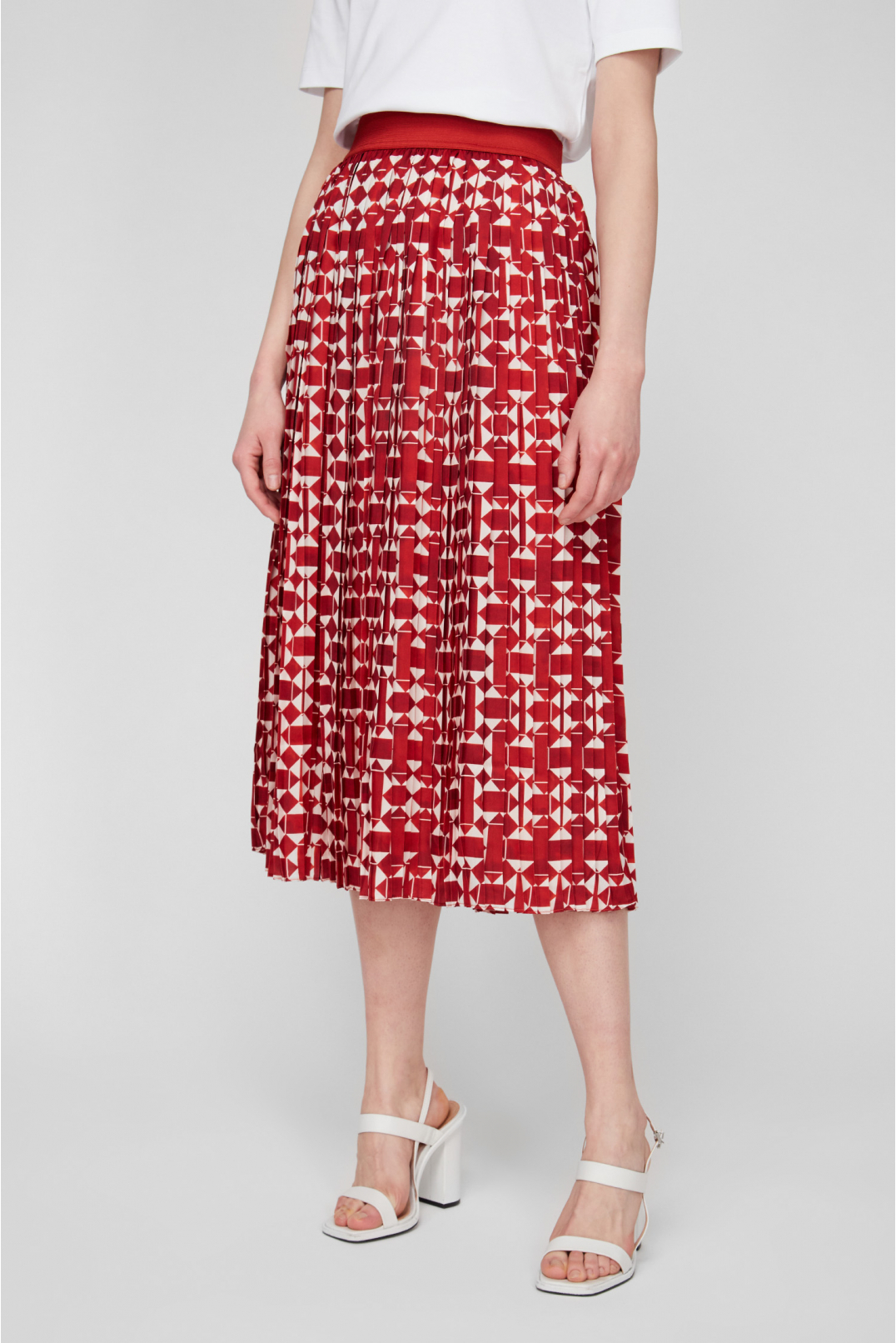Женская красная плиссированная юбка - 2