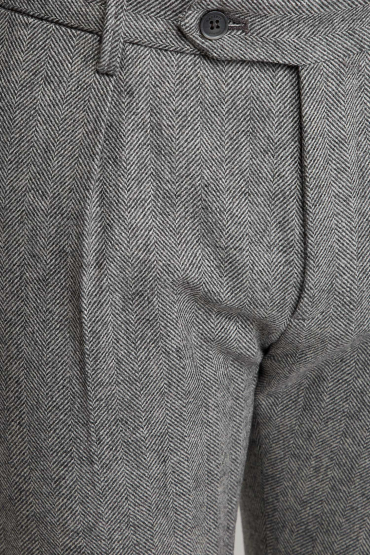 Чоловічі сірі вовняні брюки з візерунком - 3