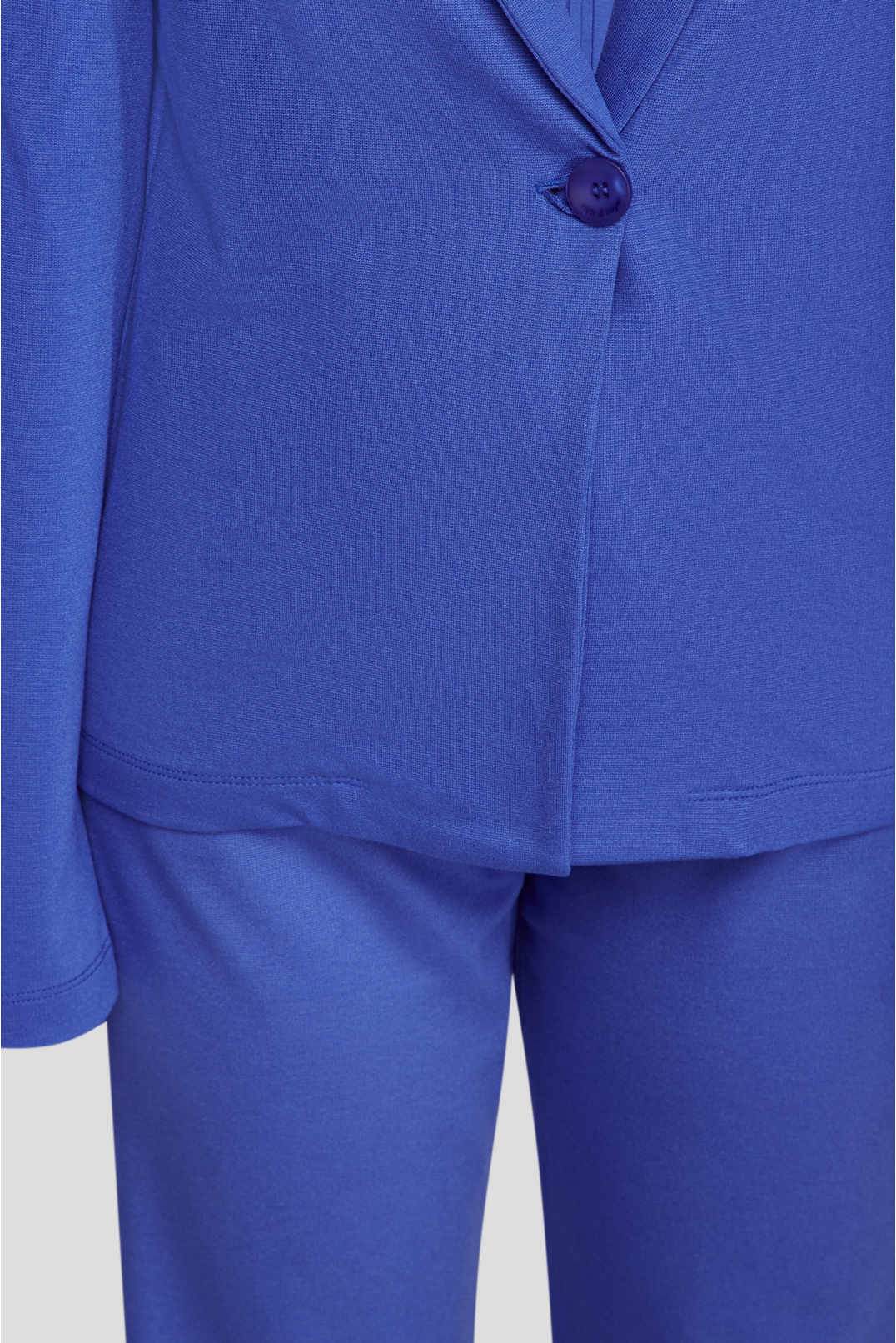 Женский синий костюм (жакет, брюки) - 3