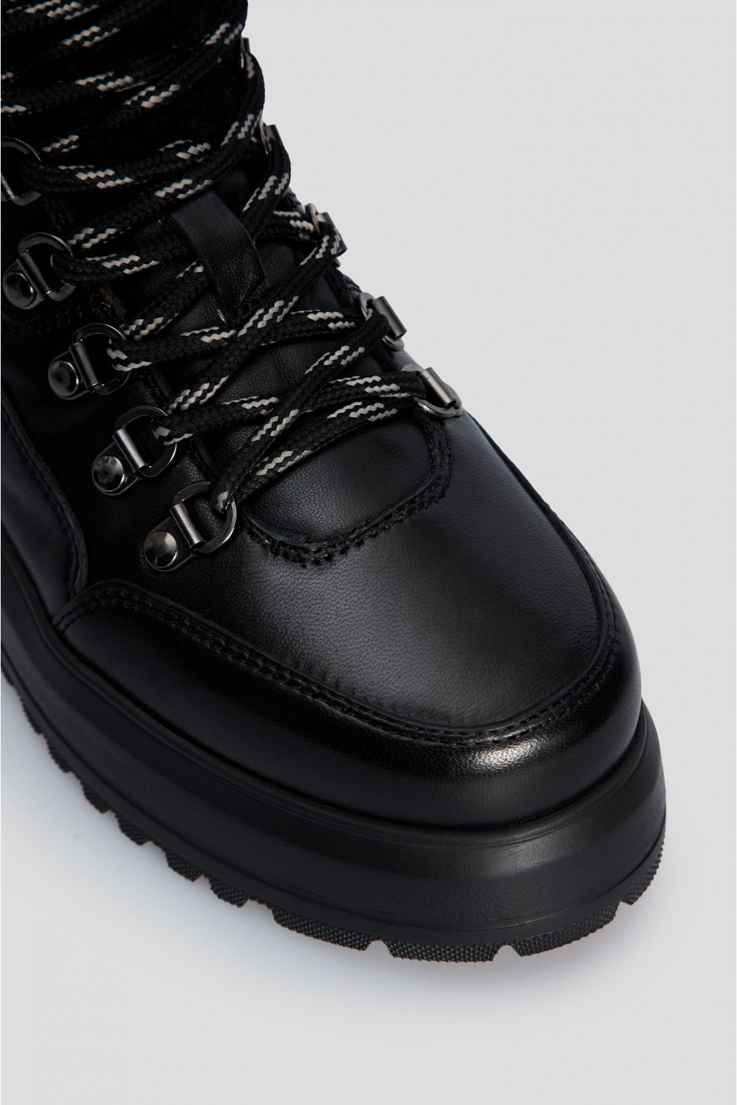 Мужские черные кожаные ботинки - 4