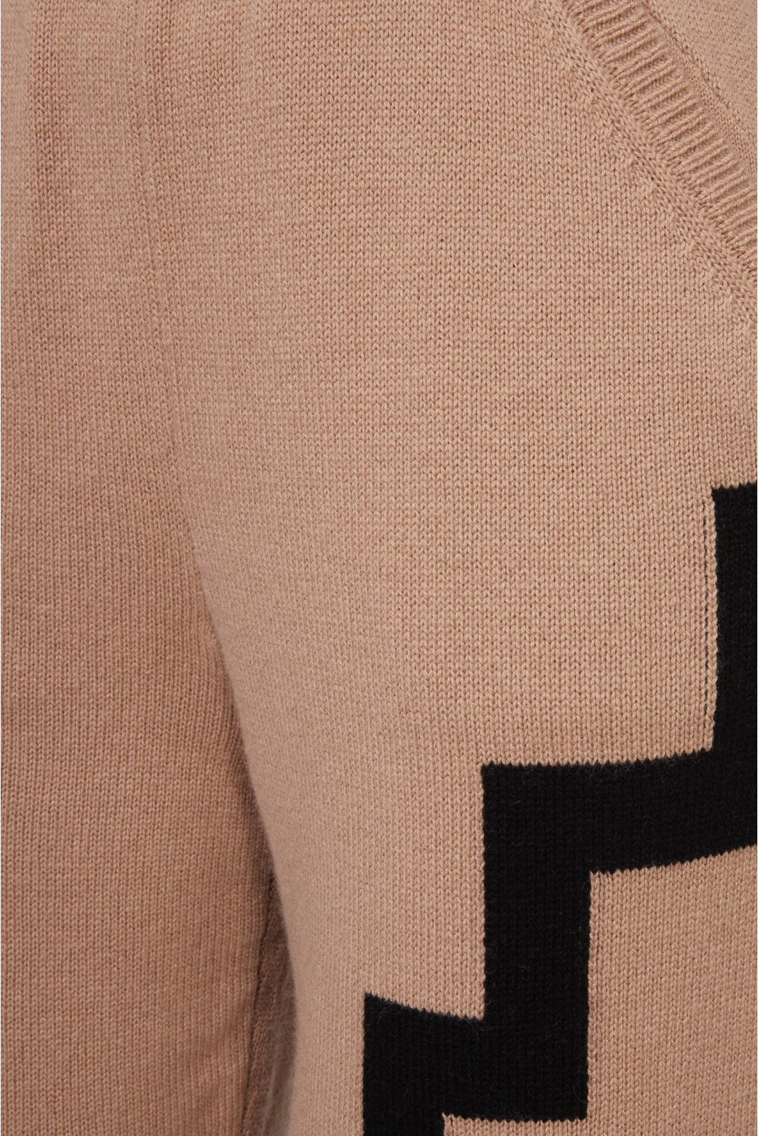 Женский бежевый шерстяной костюм c узором (свитер, брюки) - 4