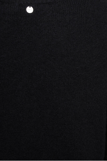 Жіночий чорний светр - 3