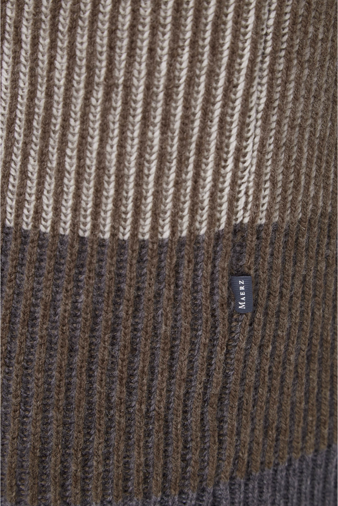 Чоловічий коричневий вовняний светр - 4