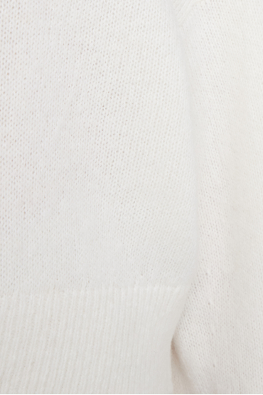 Жіночий білий вовняний пуловер - 3
