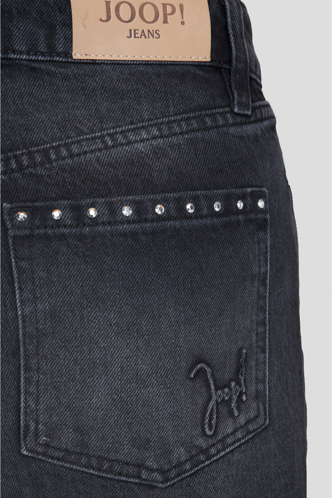 Женские черные джинсы - 4