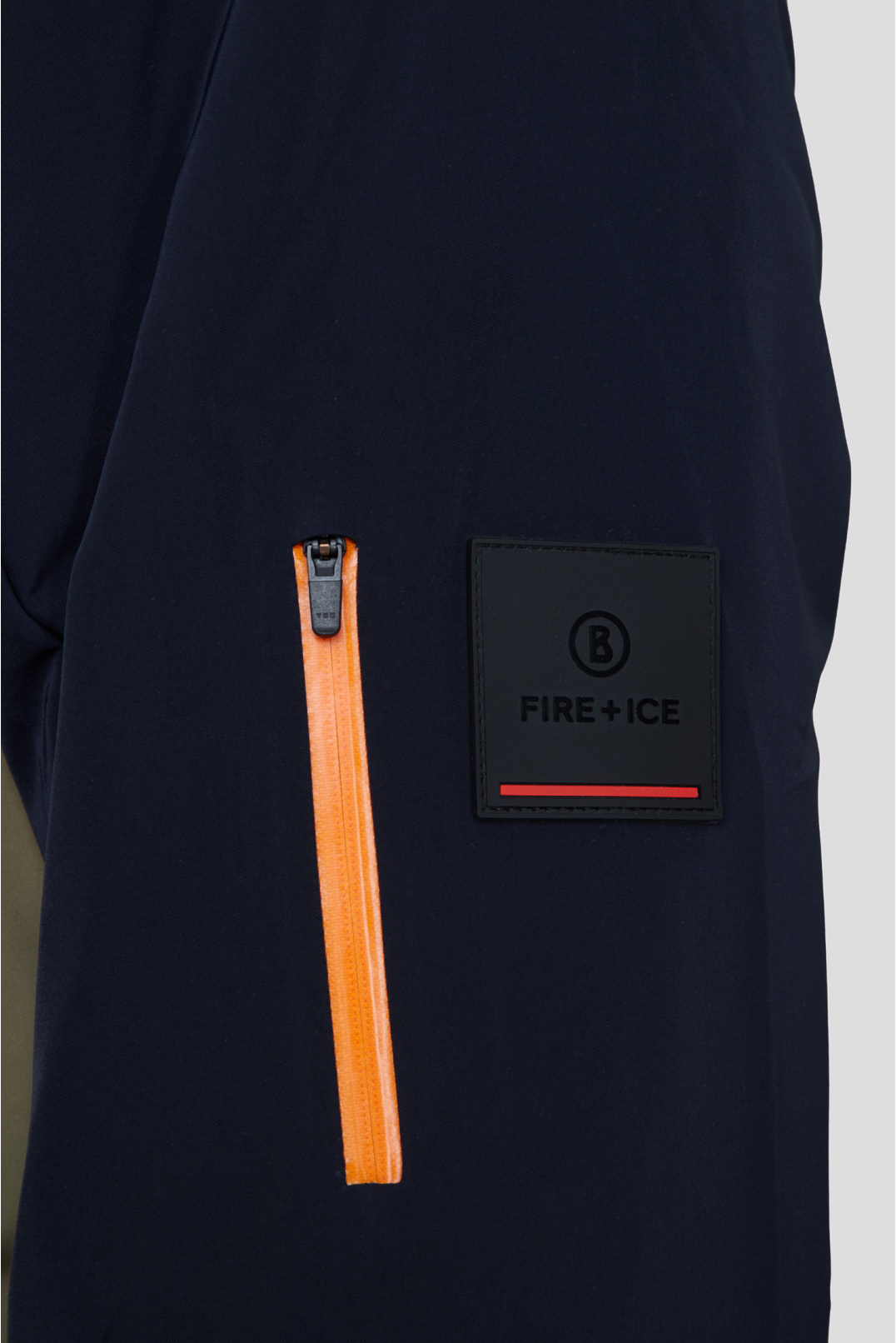 Мужская оливковая лыжная куртка - 4