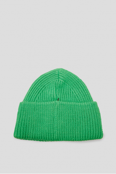 Женская зеленая шапка - 2