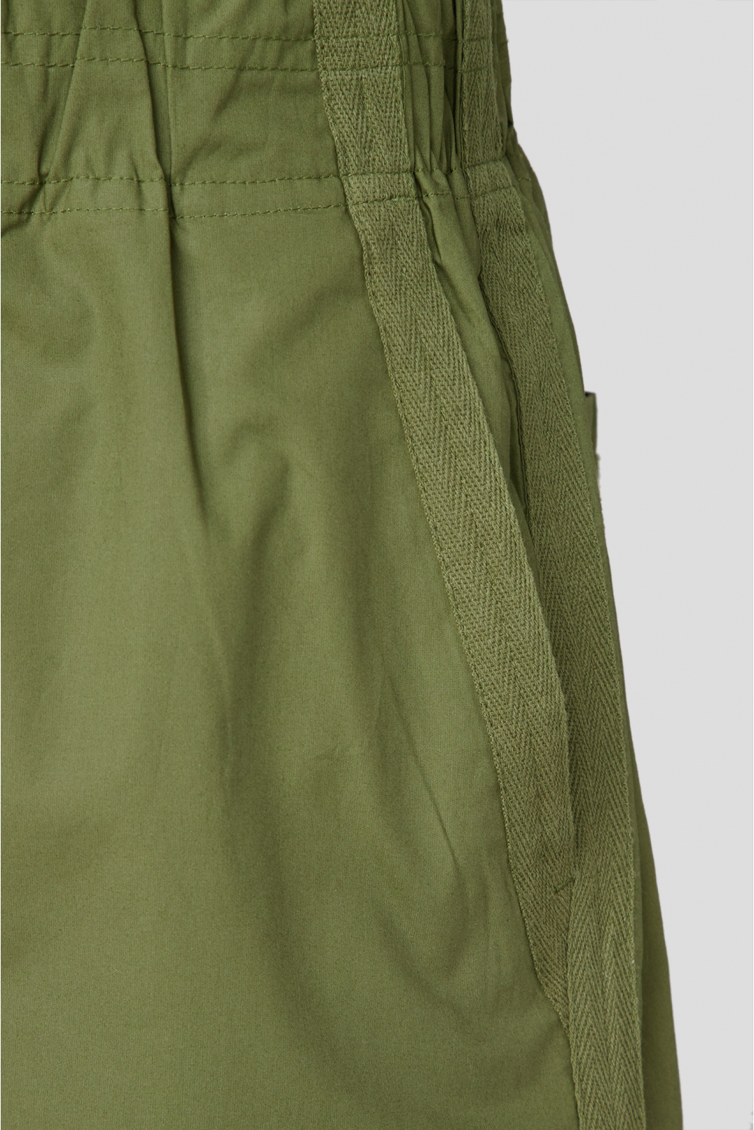 Женские зеленые шорты - 4