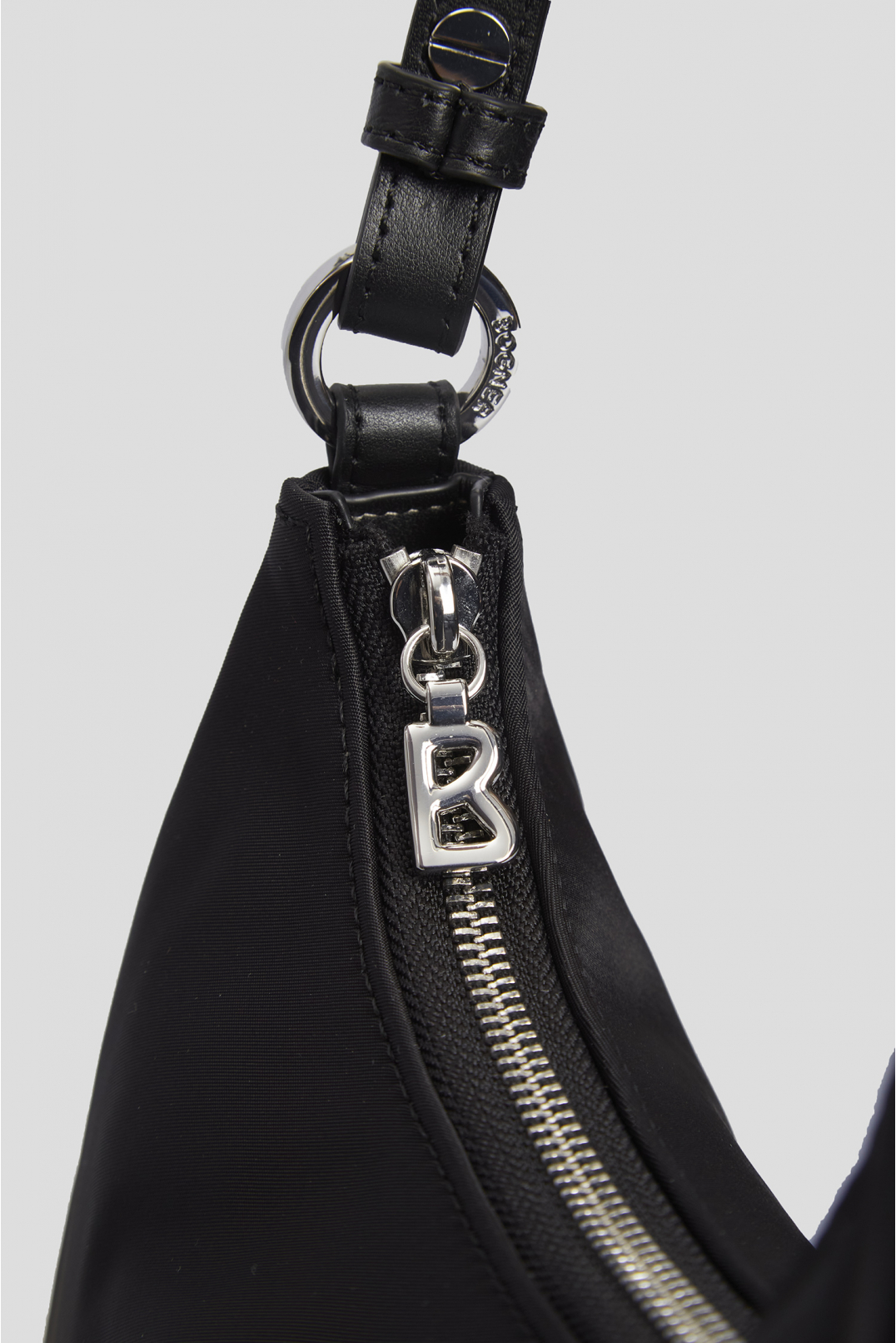 Женская черная сумка - 5